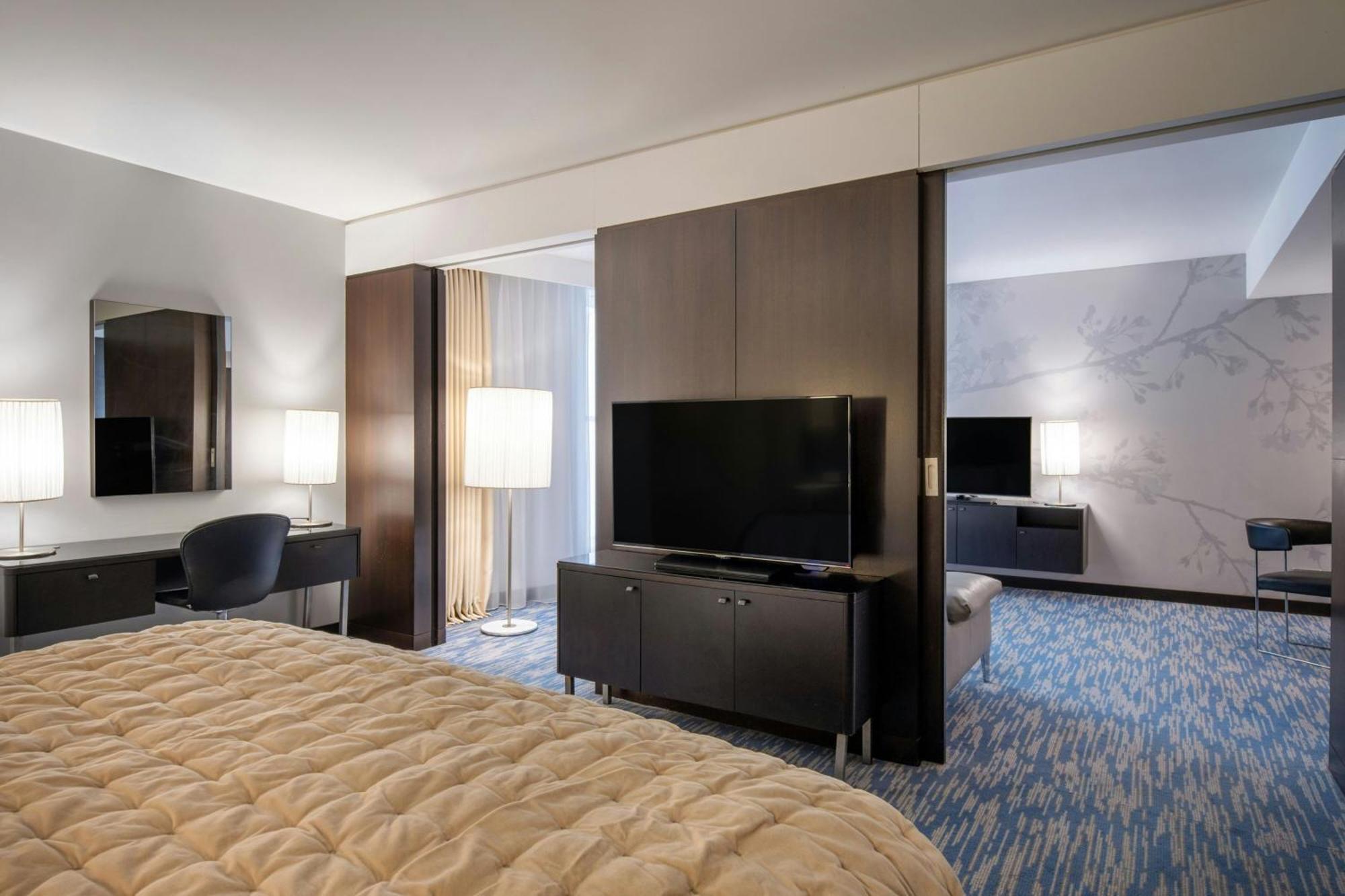 Renaissance Paris Arc De Triomphe Hotel Zewnętrze zdjęcie