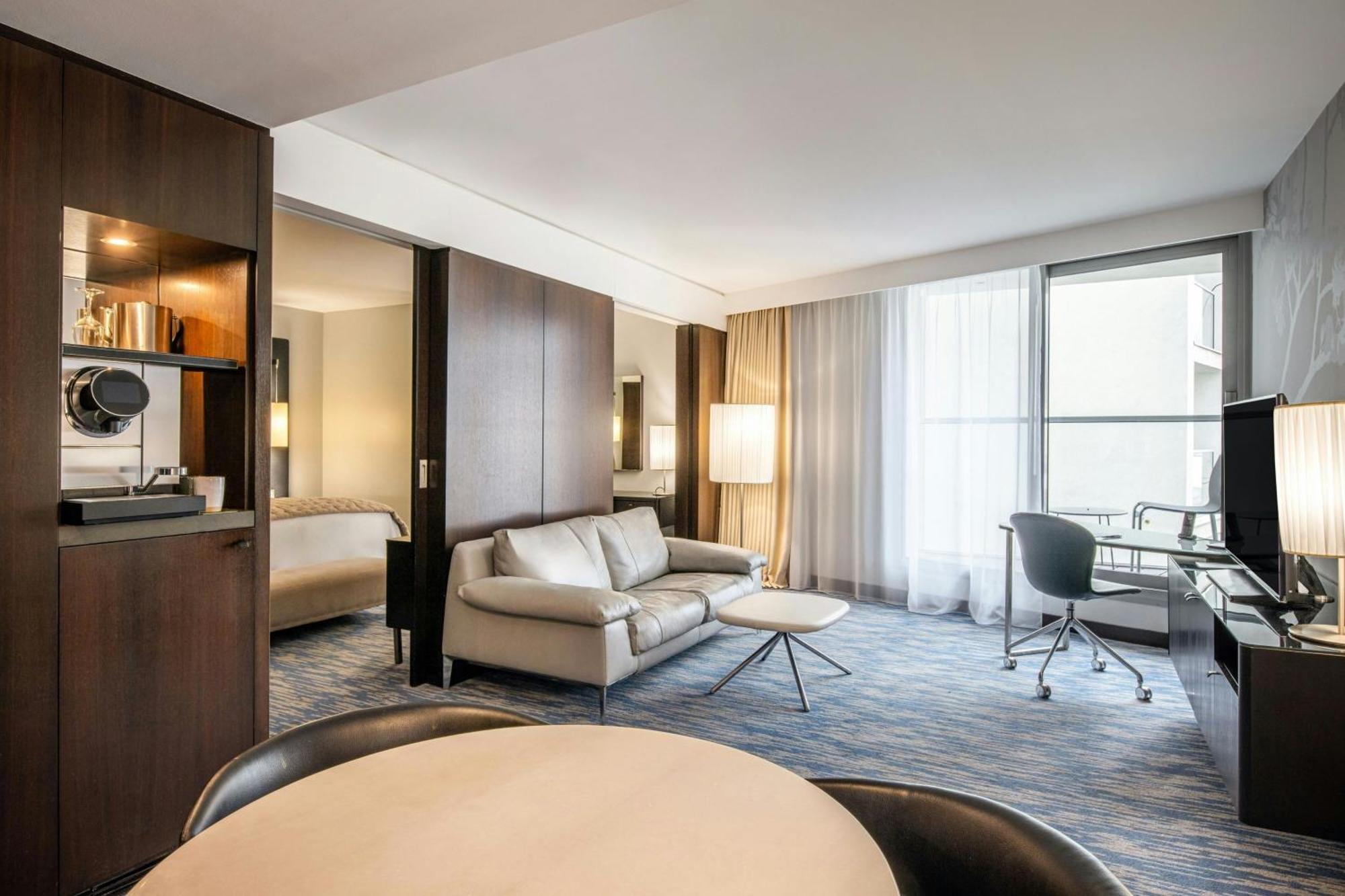 Renaissance Paris Arc De Triomphe Hotel Zewnętrze zdjęcie