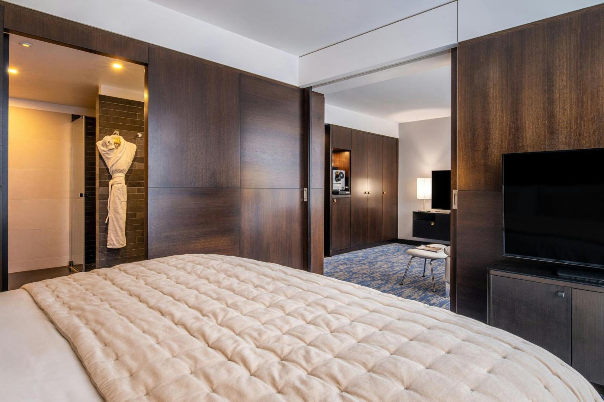 Renaissance Paris Arc De Triomphe Hotel Zewnętrze zdjęcie